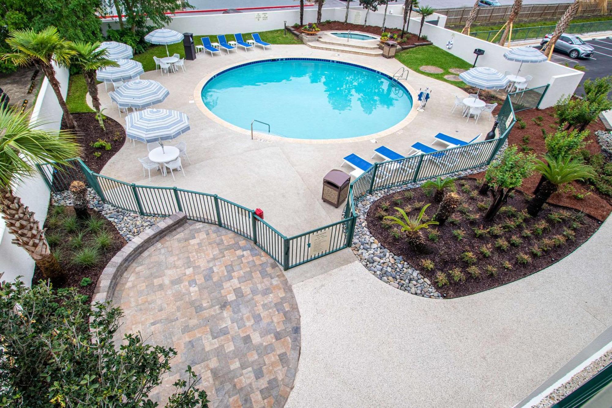 Econo Lodge Inn & Suites Foley-North Gulf Shores Exterior foto